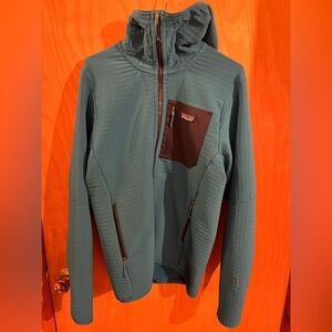 Patagonia R2 Techface Hoody Men’s Small